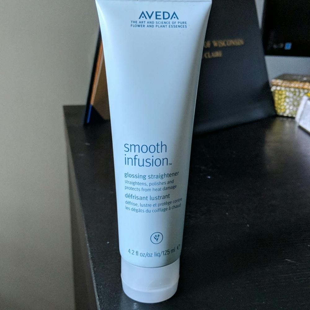 Aveda Smooth Infusion Glossing Straightener